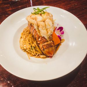 25670926-S__95625288_0