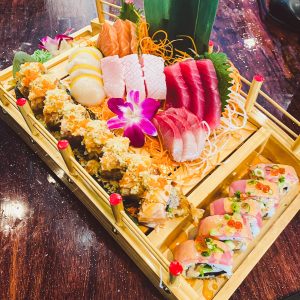 25670926-S__95625319_0